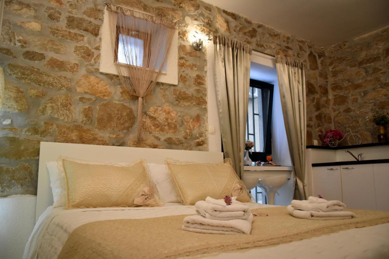 Apartments Bepina- 5 Mins From The Center Сплит Екстериор снимка