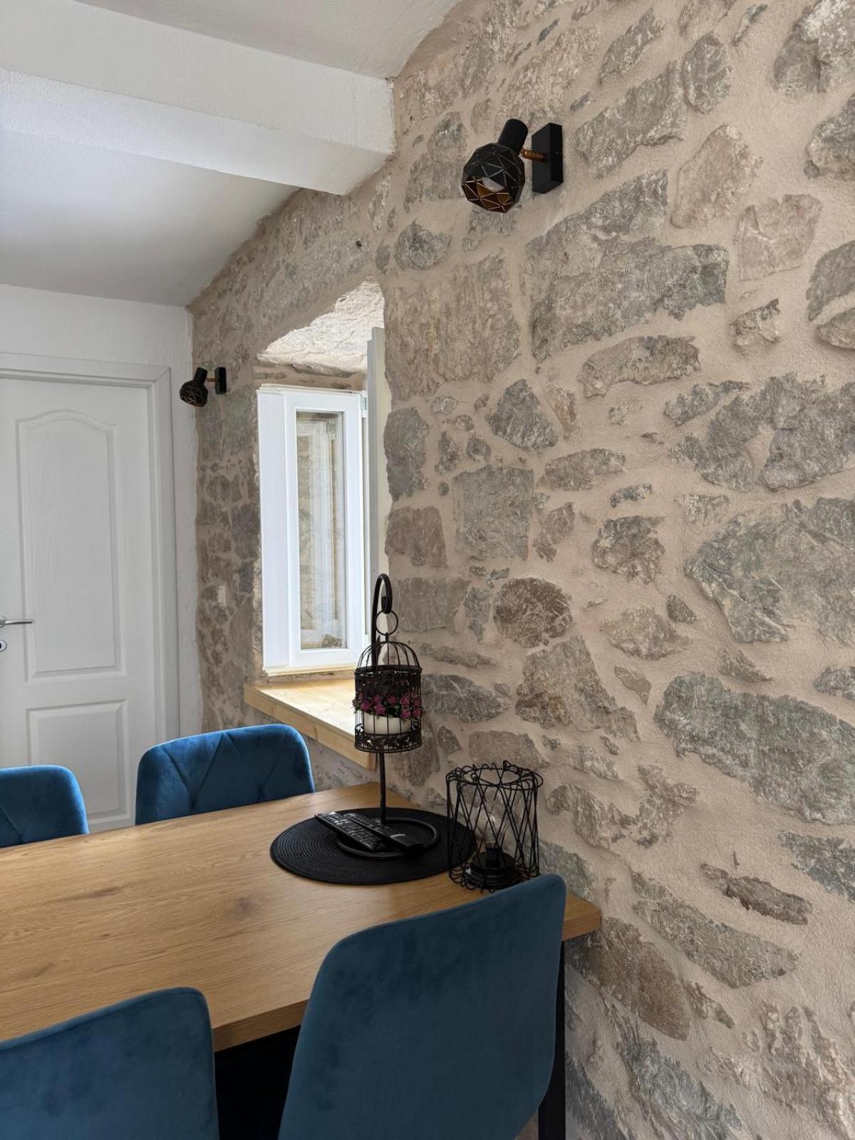Apartments Bepina- 5 Mins From The Center Сплит Екстериор снимка